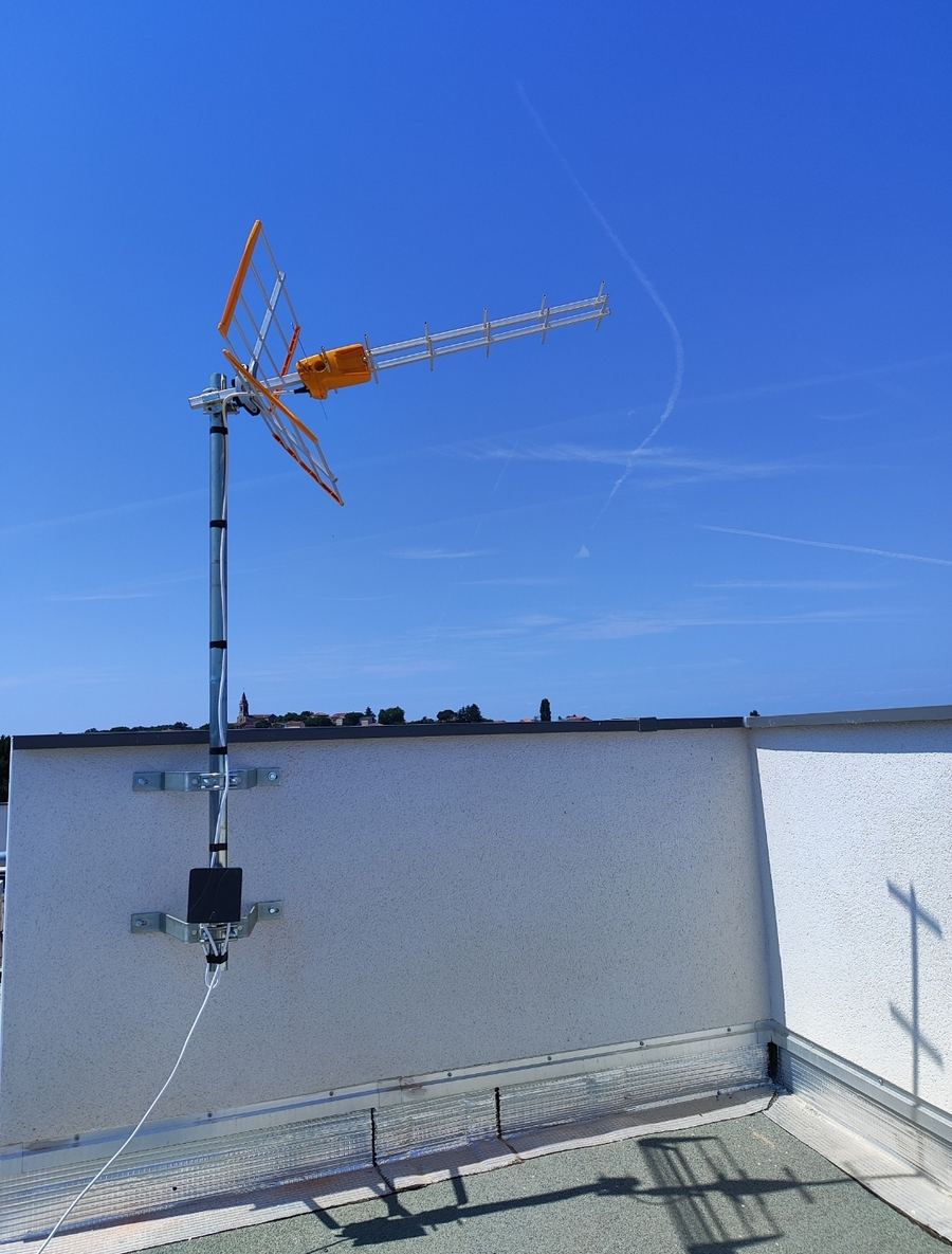 Antenne TNT – toit terrasse
