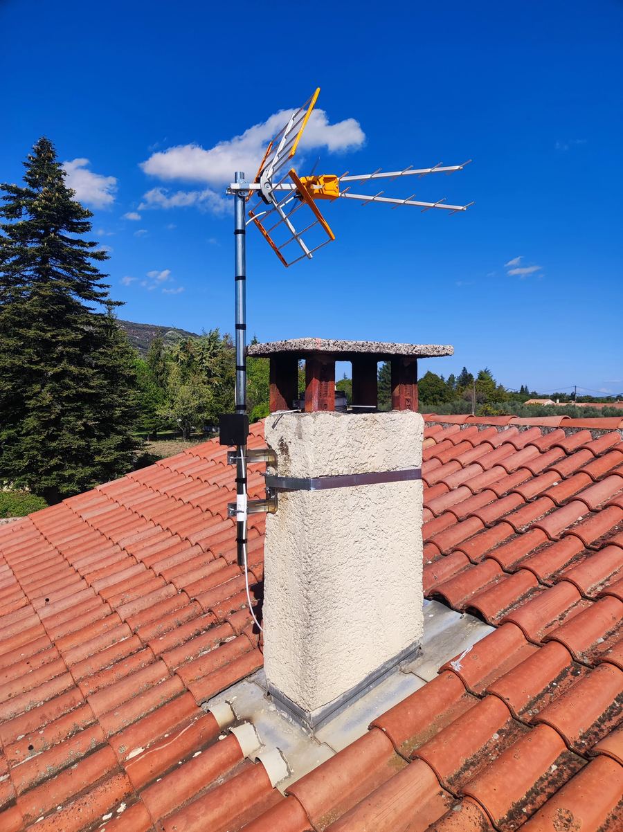 Antenne sur cheminée
