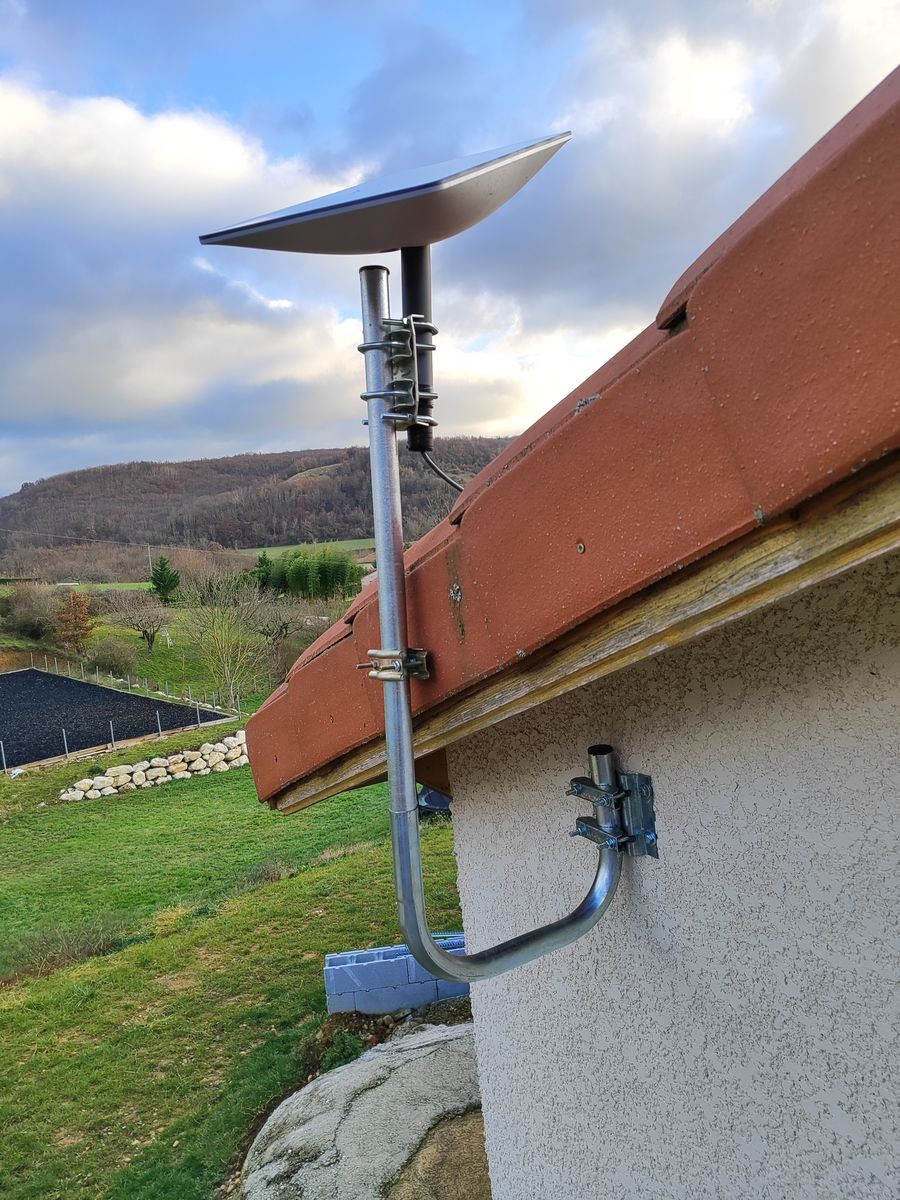 Starlink – fixation murale